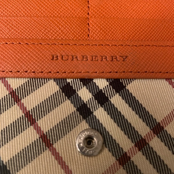 Burberry wallet - Picture 7 of 16